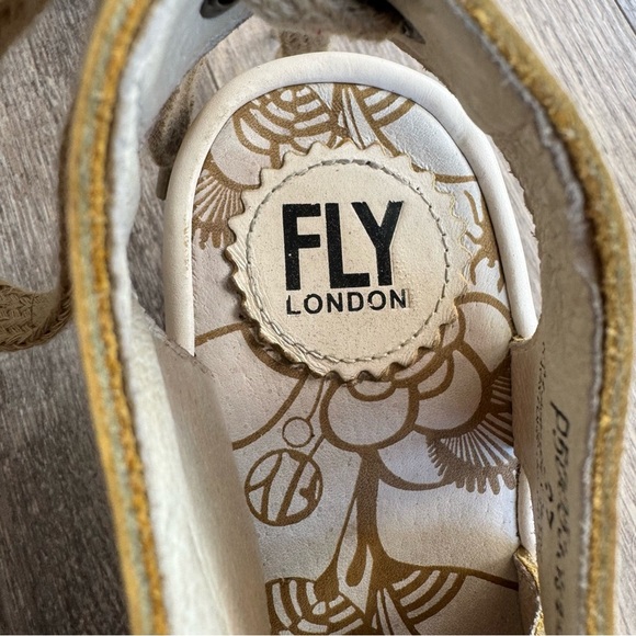 Fly London Yown Cage Elegant Cream Platform Sandals with Tie Heel - Size 37 - Picture 7 of 9